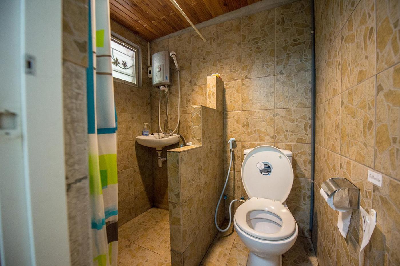 Poomvarin Resort Ban Wang Takhrai Номер фото