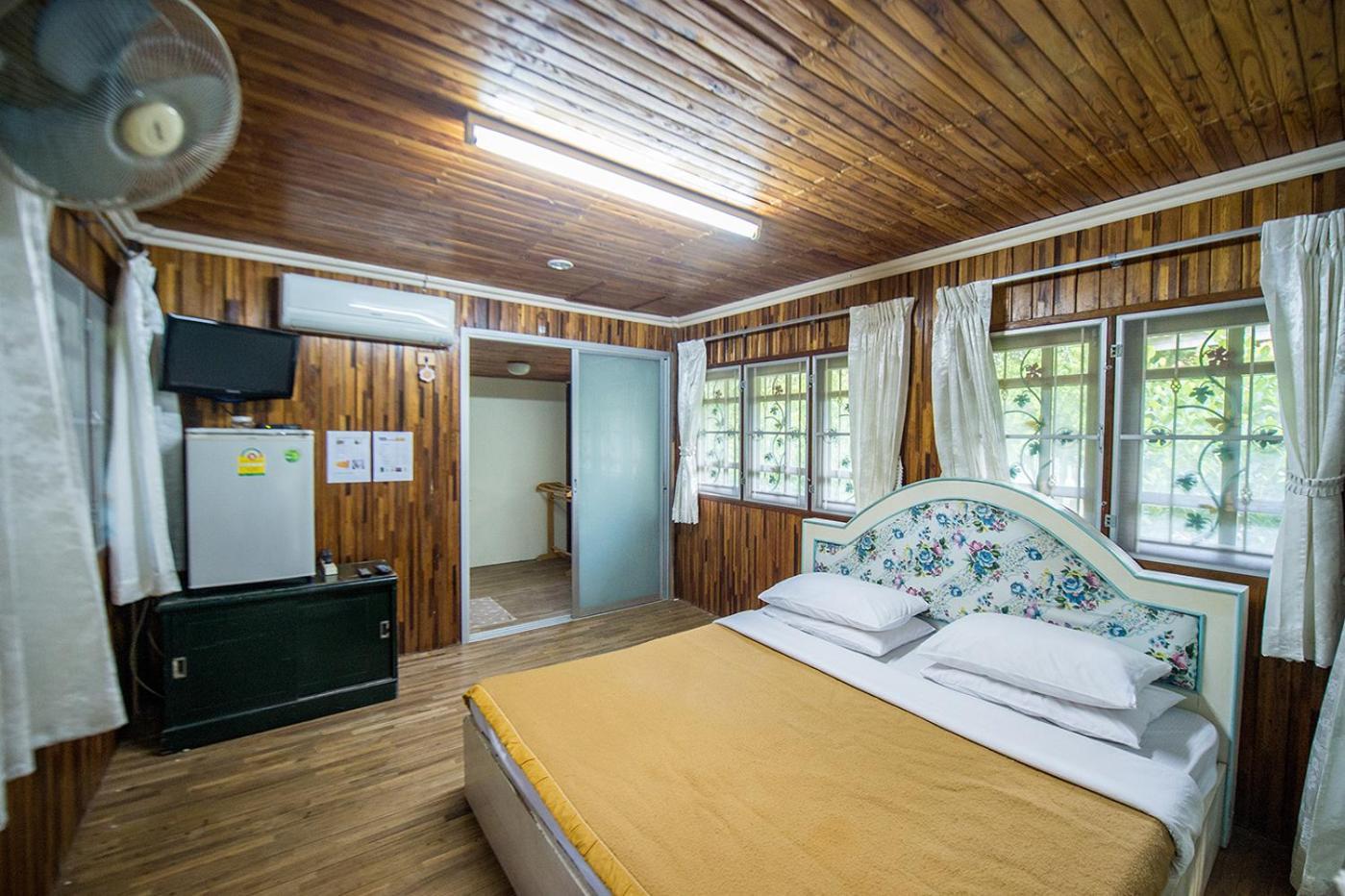 Poomvarin Resort Ban Wang Takhrai Номер фото